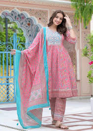 kiaser kurti